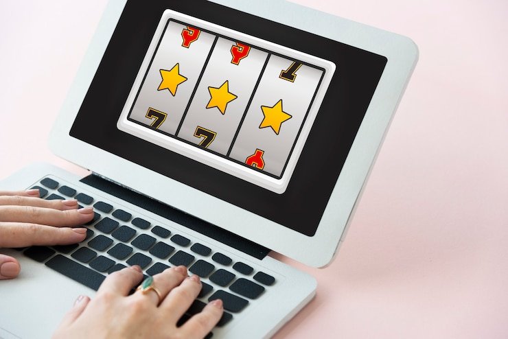 Antarmuka permainan Infinite Blackjack di josstoto dengan dealer langsung